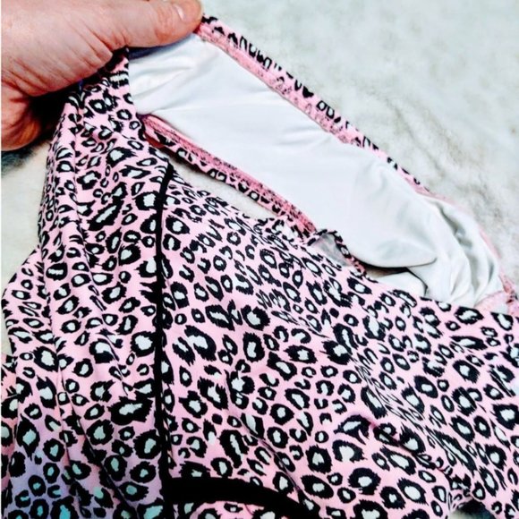 Betsey Johnson Pin Up Style Swim Suit - Picture 11 of 11